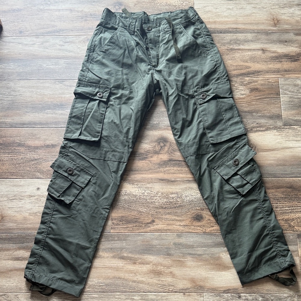 Women's Olive Cargo Pants